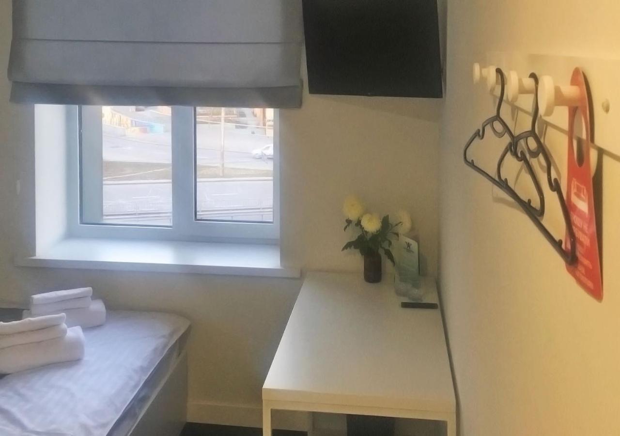 Kyivpasservis Hotel Ngoại thất bức ảnh