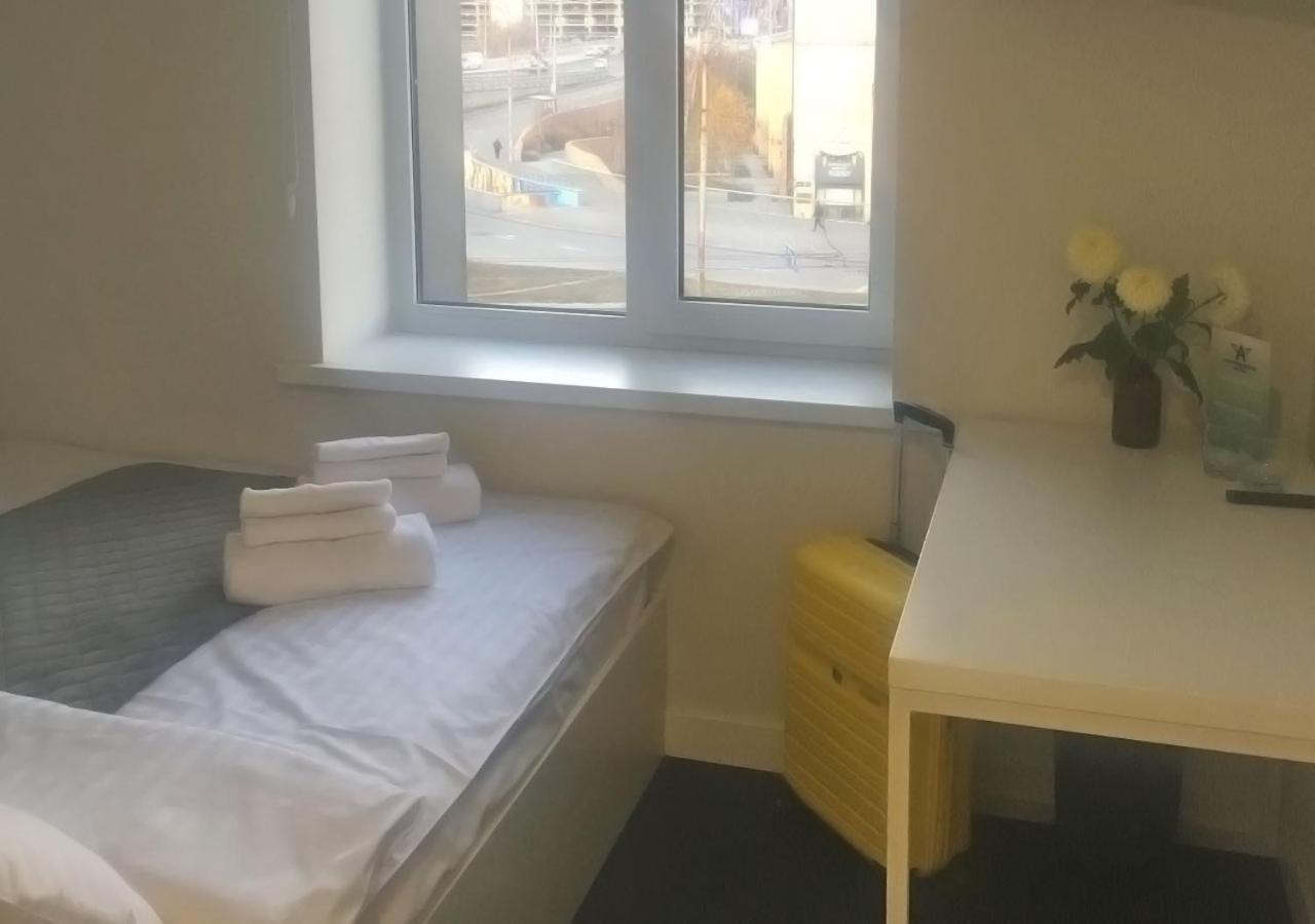 Kyivpasservis Hotel Ngoại thất bức ảnh